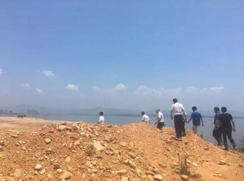 中央第四環境保護督察組檢查江西省九江市群眾舉報案件辦理情況。 圖片來源：生態環境部