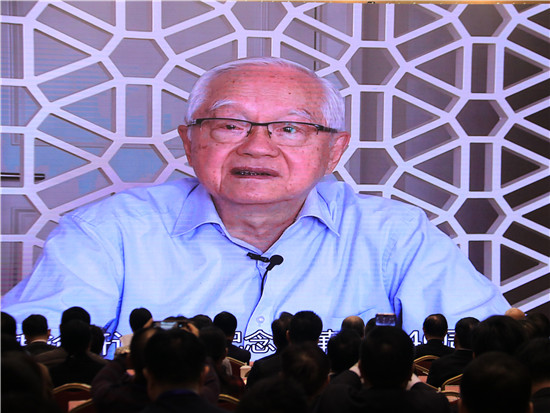 中國經濟體(ti) 製改革基金會(hui) 吳敬璉：改革尚未有窮期，麵臨(lin) 任務仍艱巨