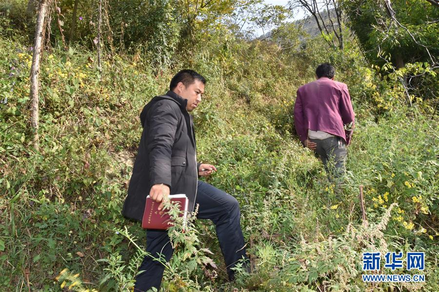 （新華全媒頭條·圖文互動）（1）幹部去哪兒了？——貴州幹部大規模下沉脫貧攻堅一線紀實