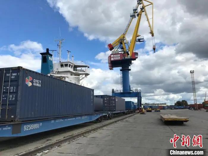 資料圖：中國的貨物通過中歐班列運往歐洲。林啟帆 攝